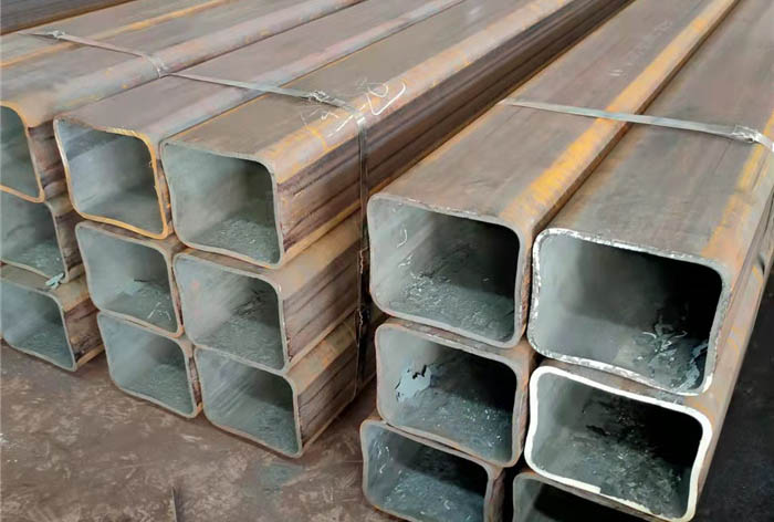 苏仙大口径无缝方管